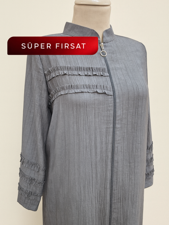 Batik çilek-fırfır detaylı fermuarlı ferace-6076